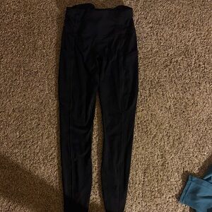 lululemon black aligned pants size 4! Only wore them twice!